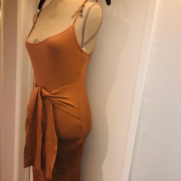 #34 Ribbed dress - Picture 2 of 6